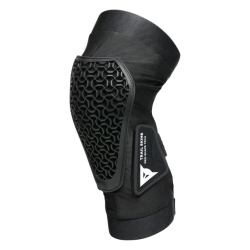 trail-skins-pro-knee-guards-black1.png