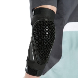 trail-skins-pro-elbow-guards-black1.jpg