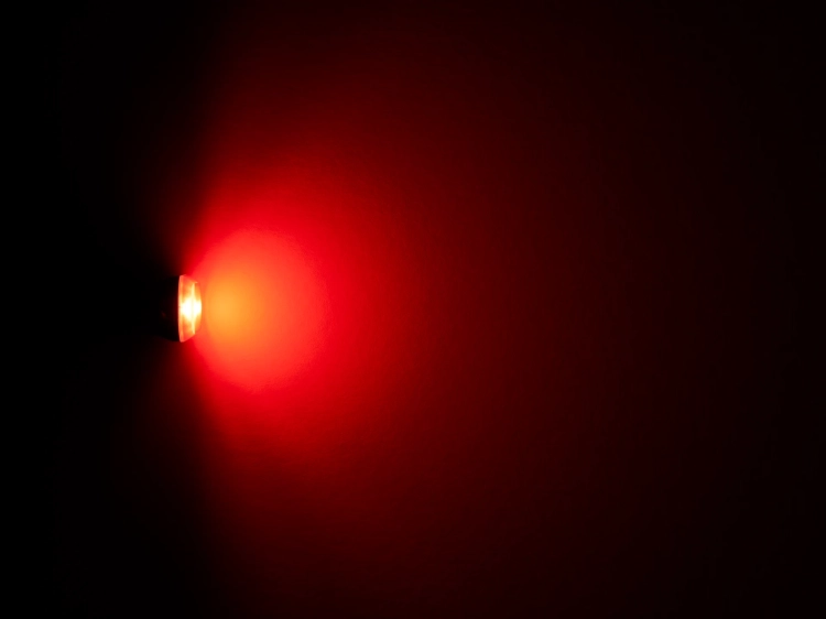 TrekLightFlareRMetro-44445-A-Alt2.webp