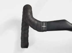 TrekDoubleGelCorkHandlebarTape-48089-B-Alt2.webp