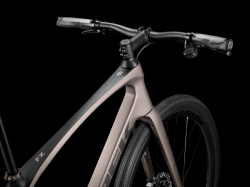FXSport6Carbon-25-47256-A-Alt2.png