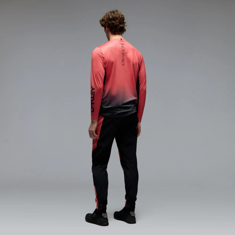 FOA406779__41O_ombk1.png