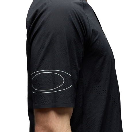 Przejdź do produktu Koszulka Oakley Seeker Whip SS Pitch Black /2026