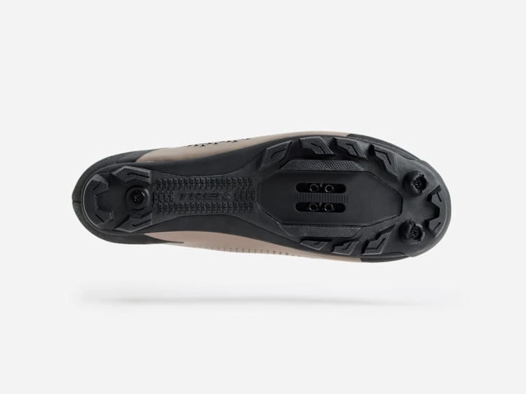 TrekForayMountainShoe-45272-C-Al(1).png